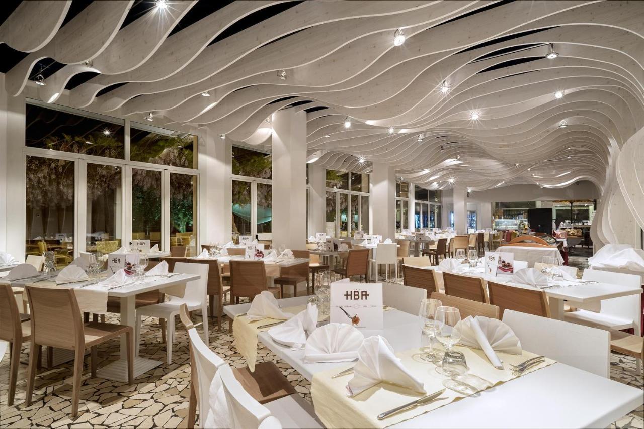 Hotel Baia Azzurra - Lake Front Torbole Sul Garda Exteriér fotografie